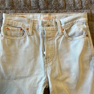 Levi Wedgie Straight Jeans (25)